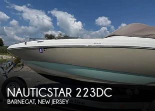 2020 NauticStar 223DC