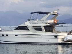 Fairline Squadron 50 Fly