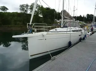 2016 Jeanneau Sun Odyssey 389