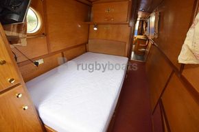 Bedroom forward