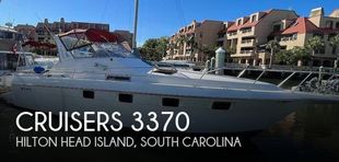1990 Cruisers Yachts Esprit 3370