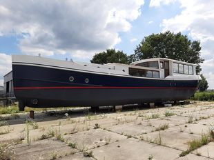 Very exclusive Rivercruiser Cat.C