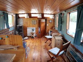 Dutch Barge Tjalk live aboard barge - Looking Forward