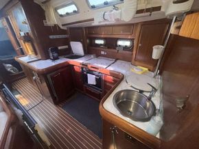 Bavaria 47 Exclusive - Galley