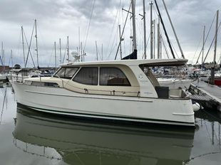 Greenline 33