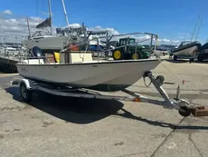 1988 Boston Whaler 17 MONTAUK