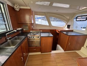 2014 Leopard 44 19