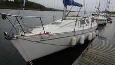 BENETEAU FIRST 32S5, NEW ENGINE,  £24750