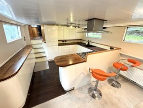 24m Steilsteven Dutch Barge