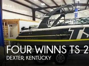 2017 Four Winns TS 222