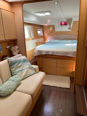 Yacht world Lagoon catamaran for sale in Asia