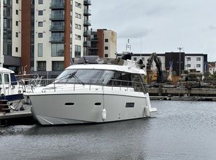 Sealine F42