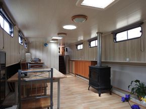 Salon et poele