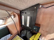 1980 Comanche 32 Motor Sailer