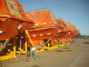 12.5M FREEFALL LIFEBOATS