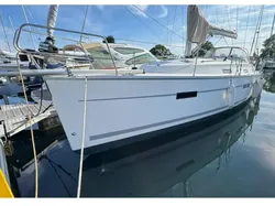 2011 Bavaria Cruiser 36