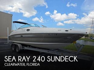 2009 Sea Ray 240 Sundeck