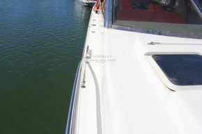 Hunton Gazelle 42  - Side Deck