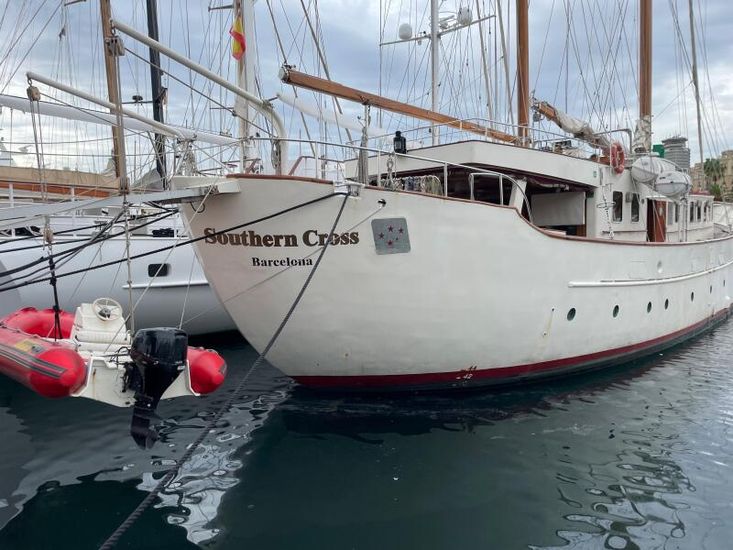 1962 Custom Built Sailing Yacht