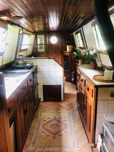 Rare 45ft Traditional Narrowboat by Fox