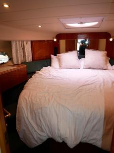 Princess 40 Flybridge Motor Yacht Built 1997