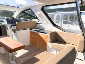 Sealine SC35