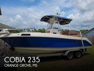 2007 Cobia 235