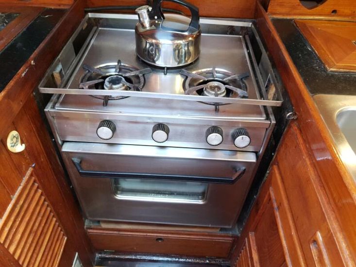1980 Perry 41