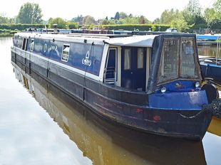 60ft Cruiser Stern Narrowboat