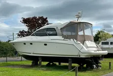 2011 Prestige 390 S