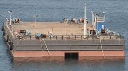 BALLASTABLE DECK BARGE
