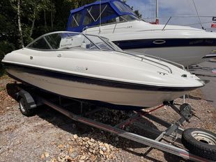 Bayliner 602 Cuddy