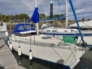 1985 Jeanneau Fantasia 27