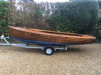 Classic Morgan Giles Day Boat