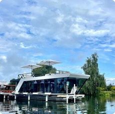 NEW BUILD - 15m Houseboat