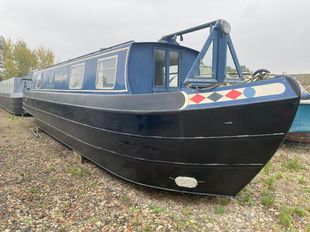 40ft Narrowboat – Sleeps 5 - Great project