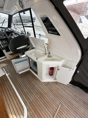 2022 Bavaria S36 Hard Top 9