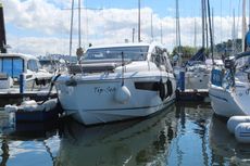 2015 Sealine C330