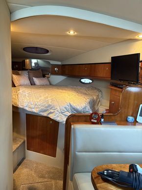 Double Bed in bow