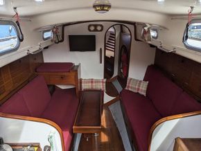 Main Cabin Looking Fwd