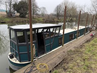 Refitted 54ft Cruiser stern with wheelhouse