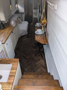 Maple 40' reverse layout, cruiser stern with mooring 