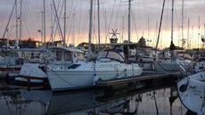 2002 Hunter Channel 31 Twin Keel