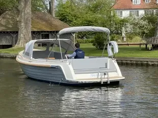 2022 Interboat Intender 820