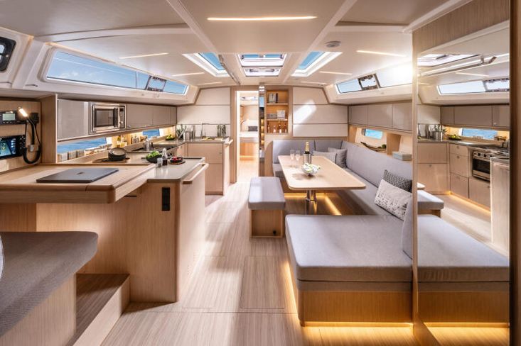 2025 Bavaria  C46