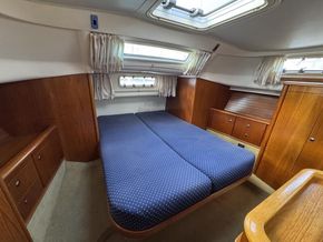 Moody 36cc (Commissioned 1999) - Aft Cabin