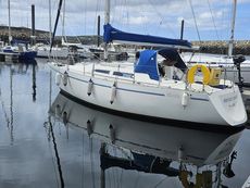 Moody 31 Mk11 Bilge keel