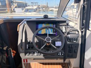 2018 Nimbus 305 Coupé 22