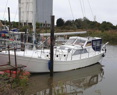50ft Steel sailing yacht UK