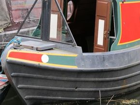 Narrowboat 65ft with London mooring  - Bow